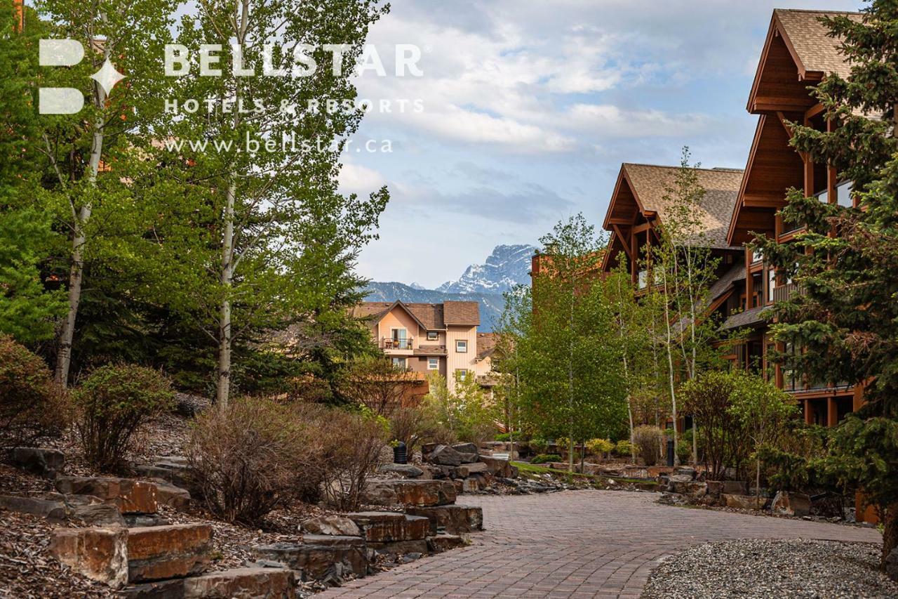Solara Resort By Bellstar Hotels Canmore Eksteriør billede